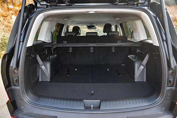 2026 Hyundai Santa Fe Hybrid MX5.V1