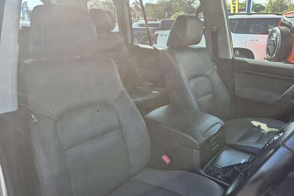 2011 Toyota Landcruiser GXL VDJ200R