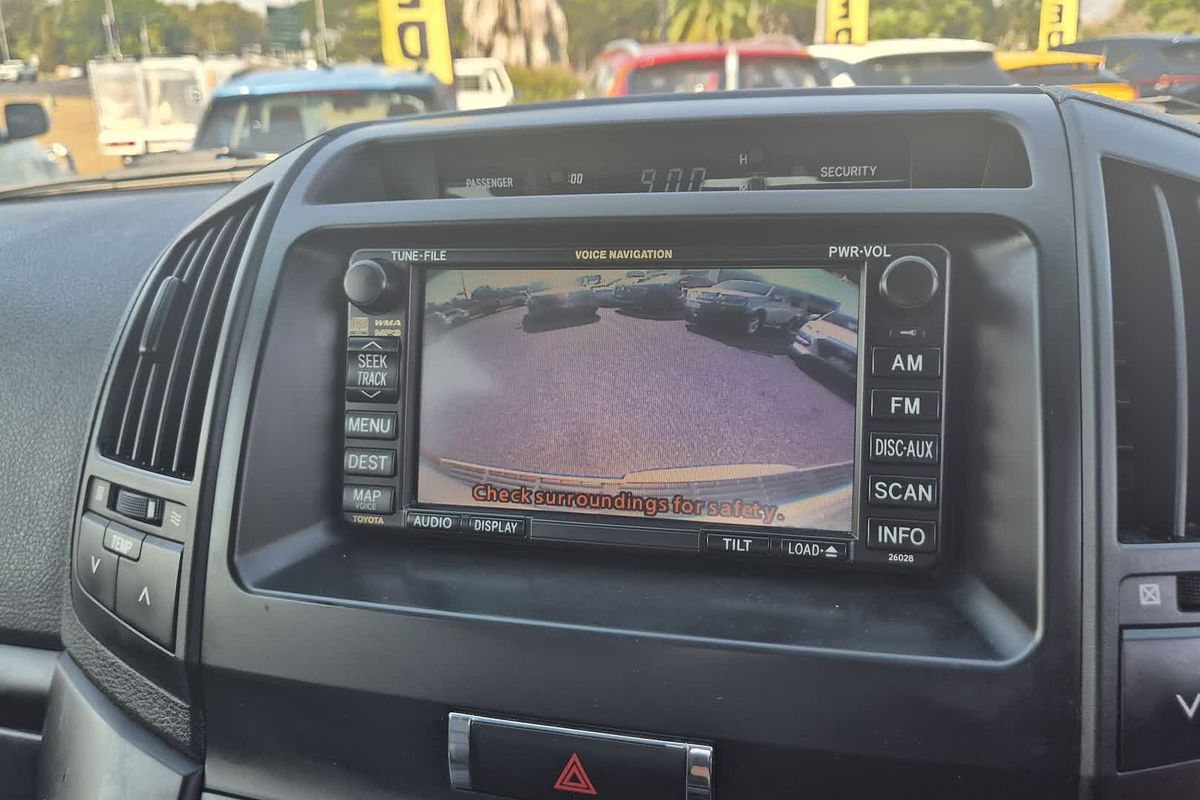 2011 Toyota Landcruiser GXL VDJ200R