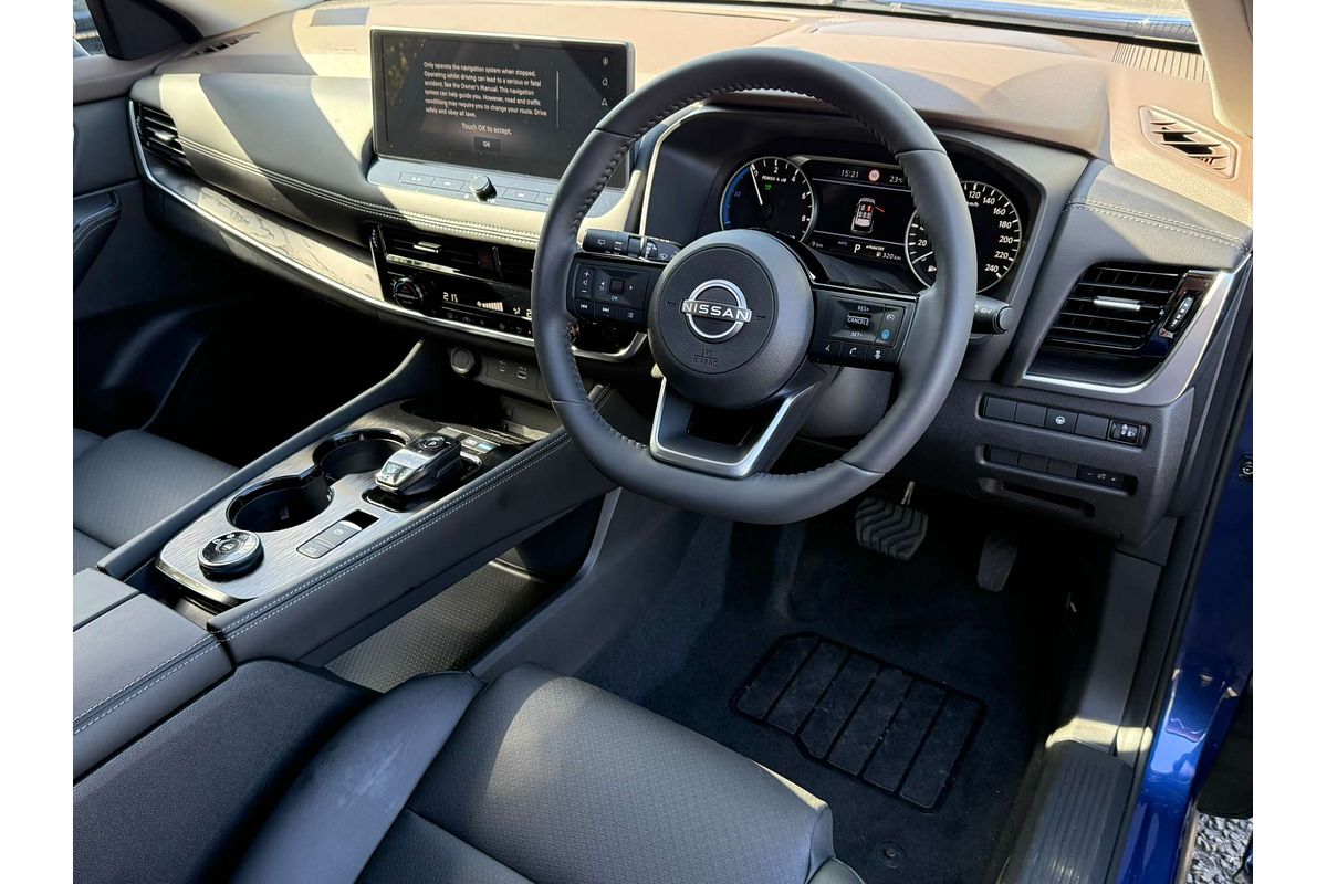 2025 Nissan X-TRAIL ST-L e-POWER T33