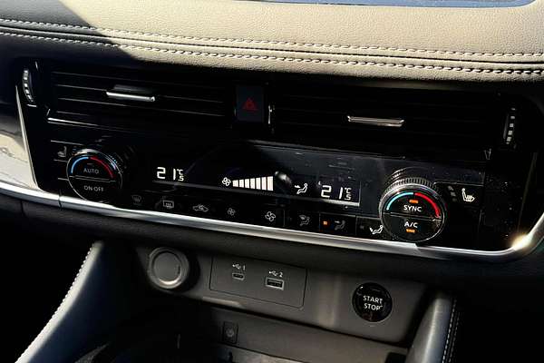 2025 Nissan X-TRAIL ST-L e-POWER T33