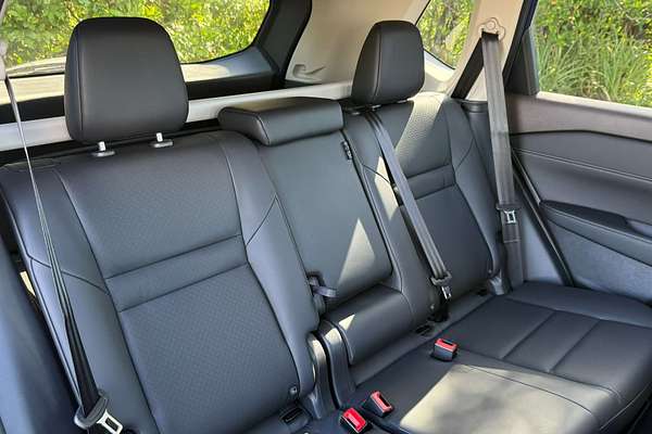 2025 Nissan X-TRAIL ST-L e-POWER T33