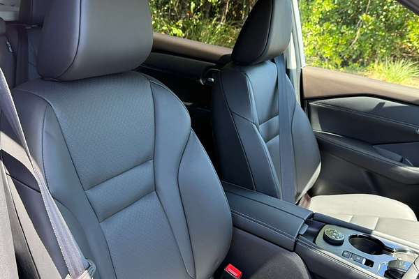 2025 Nissan X-TRAIL ST-L e-POWER T33