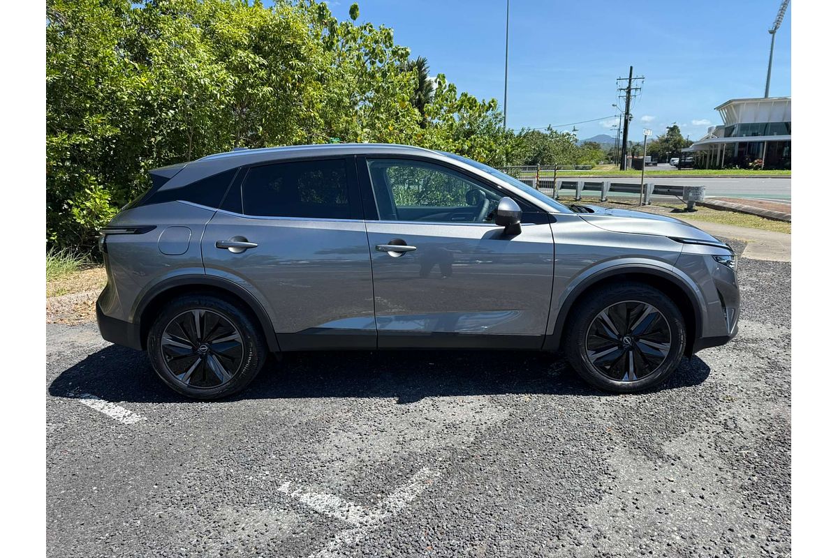 2025 Nissan QASHQAI Ti J12