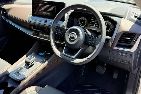 2025 Nissan QASHQAI Ti J12