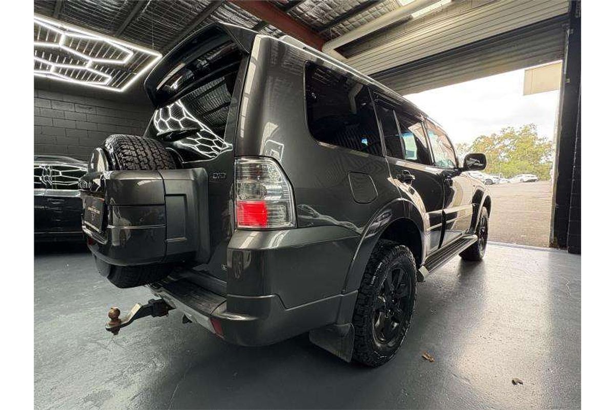 2011 Mitsubishi Pajero GLX NT