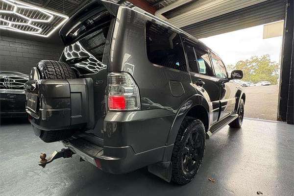 2011 Mitsubishi Pajero GLX NT