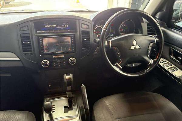 2011 Mitsubishi Pajero GLX NT