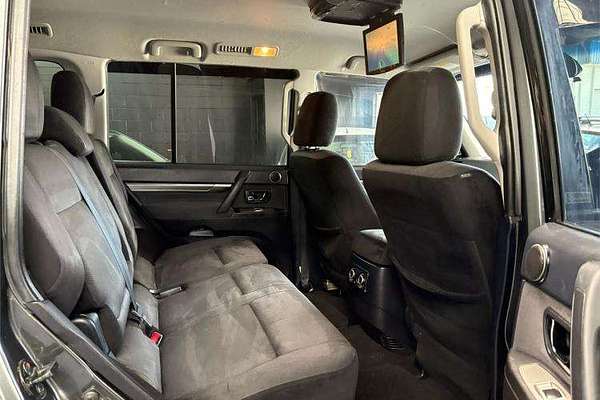 2011 Mitsubishi Pajero GLX NT