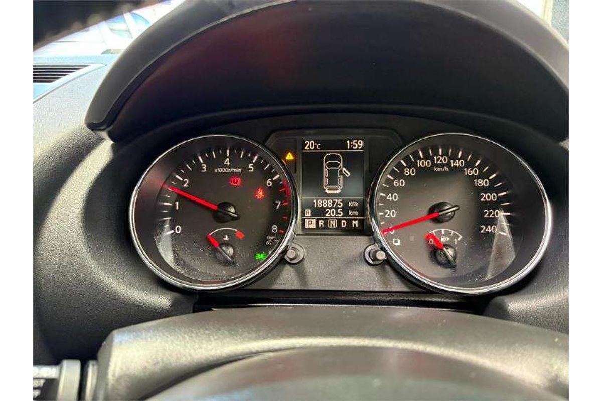2013 Nissan Dualis +2 ST J10 Series 4