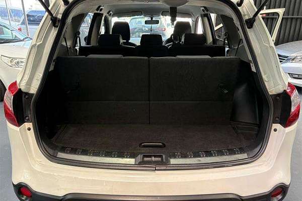 2013 Nissan Dualis +2 ST J10 Series 4
