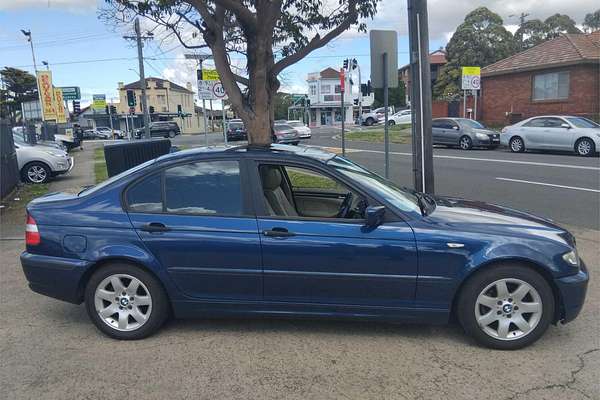 2003 BMW 3 Series 318i E46