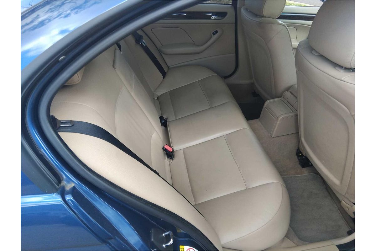 2003 BMW 3 Series 318i E46
