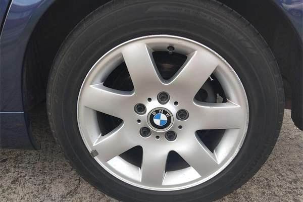 2003 BMW 3 Series 318i E46