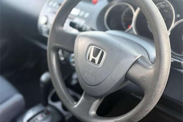 2002 Honda Jazz GLi GD