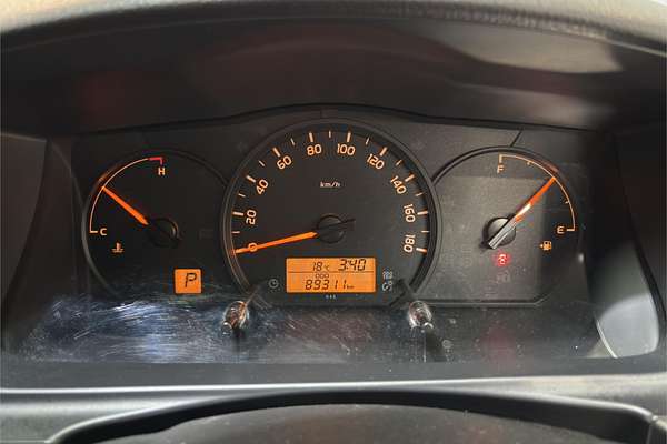 2015 Toyota Hiace Long DX