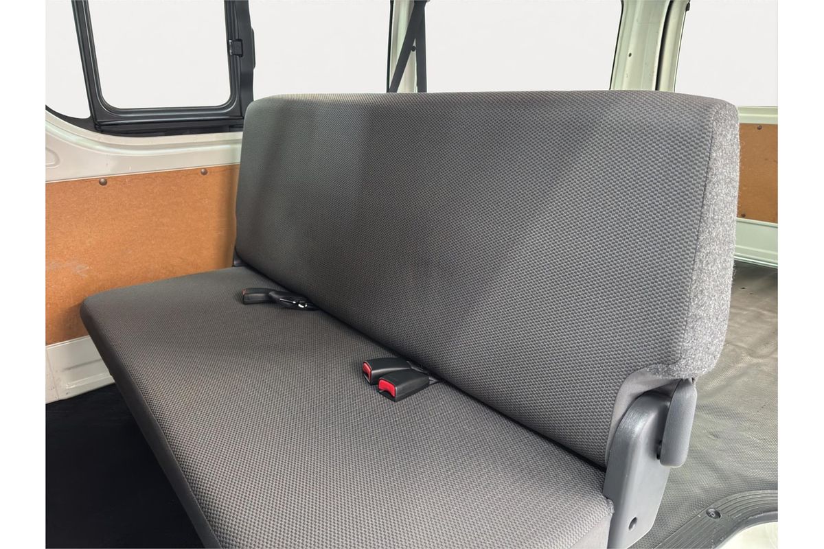 2015 Toyota Hiace Long DX