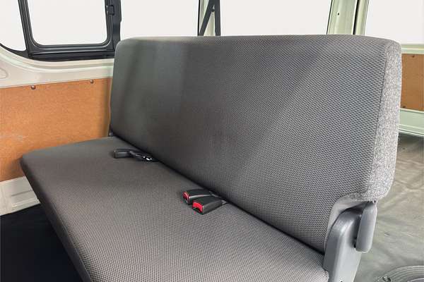 2015 Toyota Hiace Long DX
