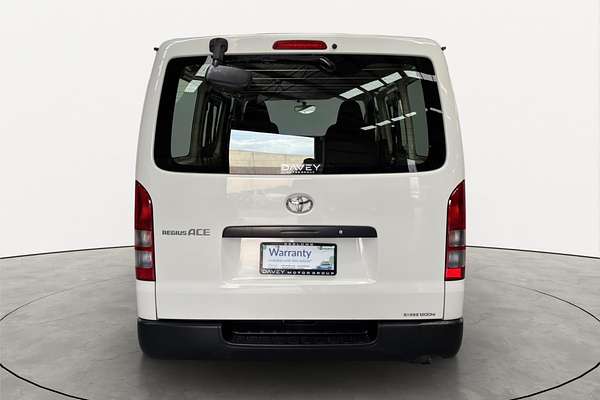 2015 Toyota Hiace Long DX