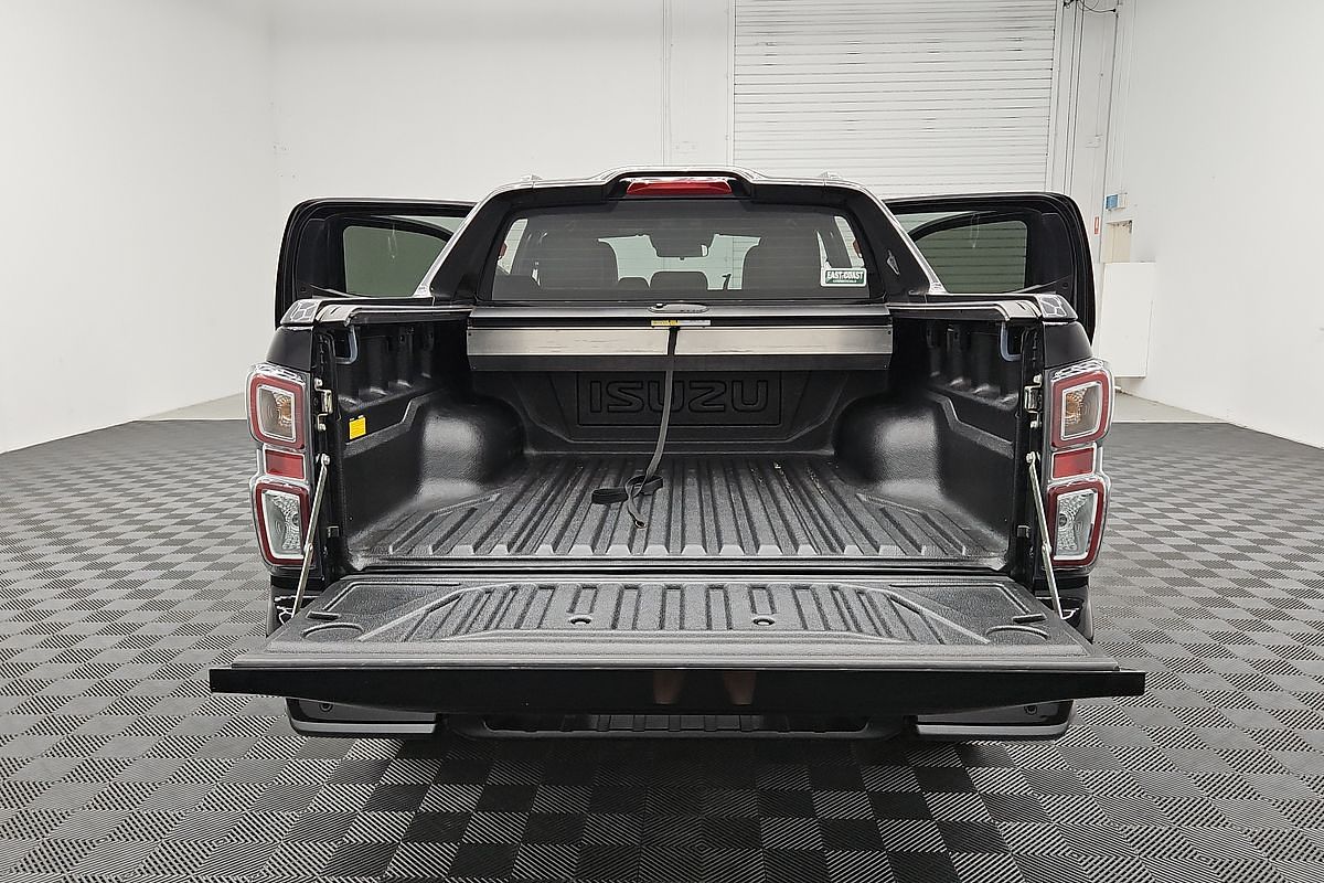 2021 Isuzu D-MAX X-TERRAIN 4X4
