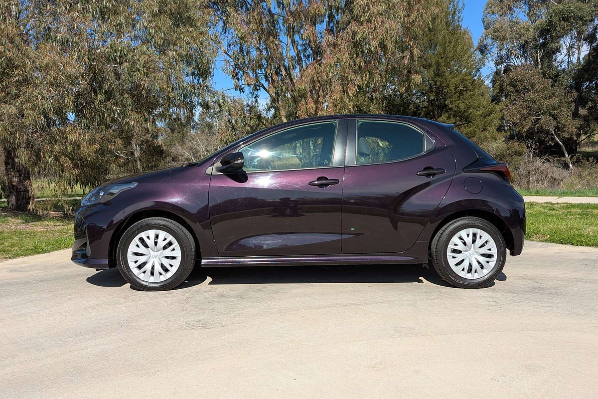 2021 Toyota Yaris Ascent Sport MXPA10R