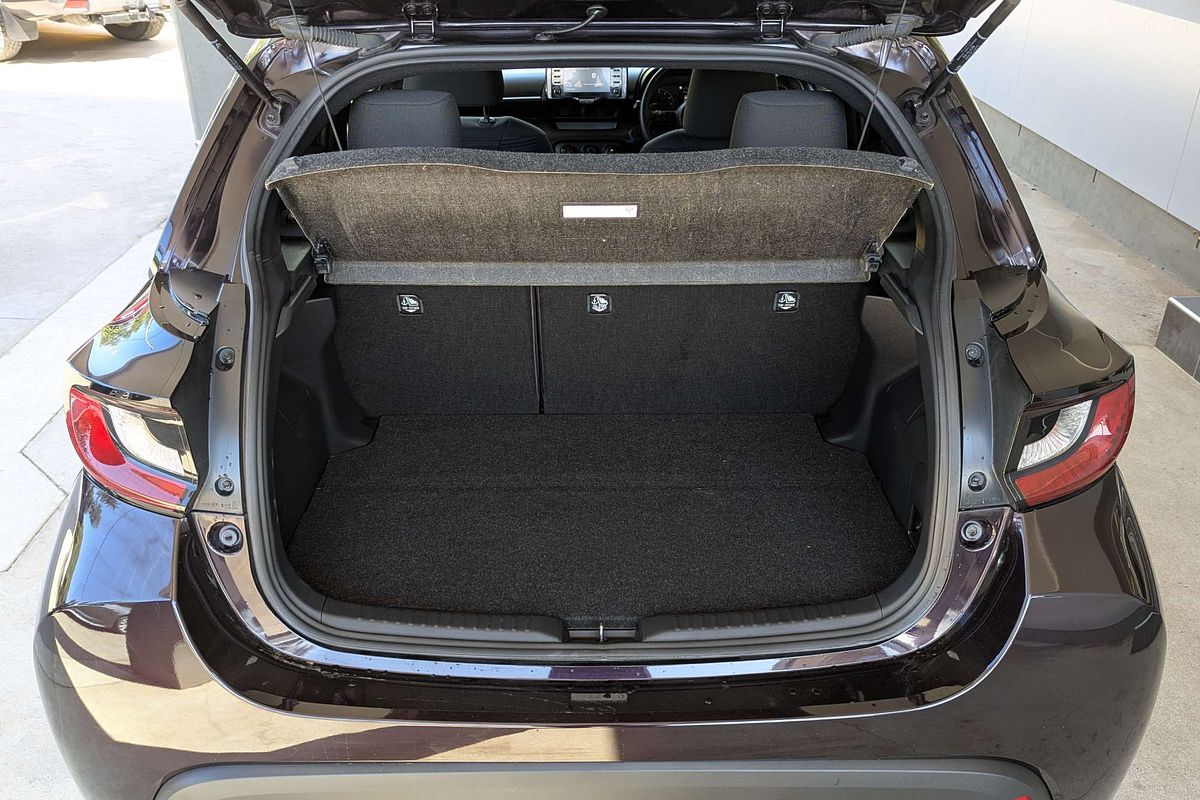 2021 Toyota Yaris Ascent Sport MXPA10R
