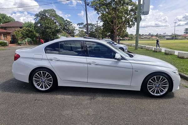 2016 BMW 3 Series 330i Sport Line F30 LCI
