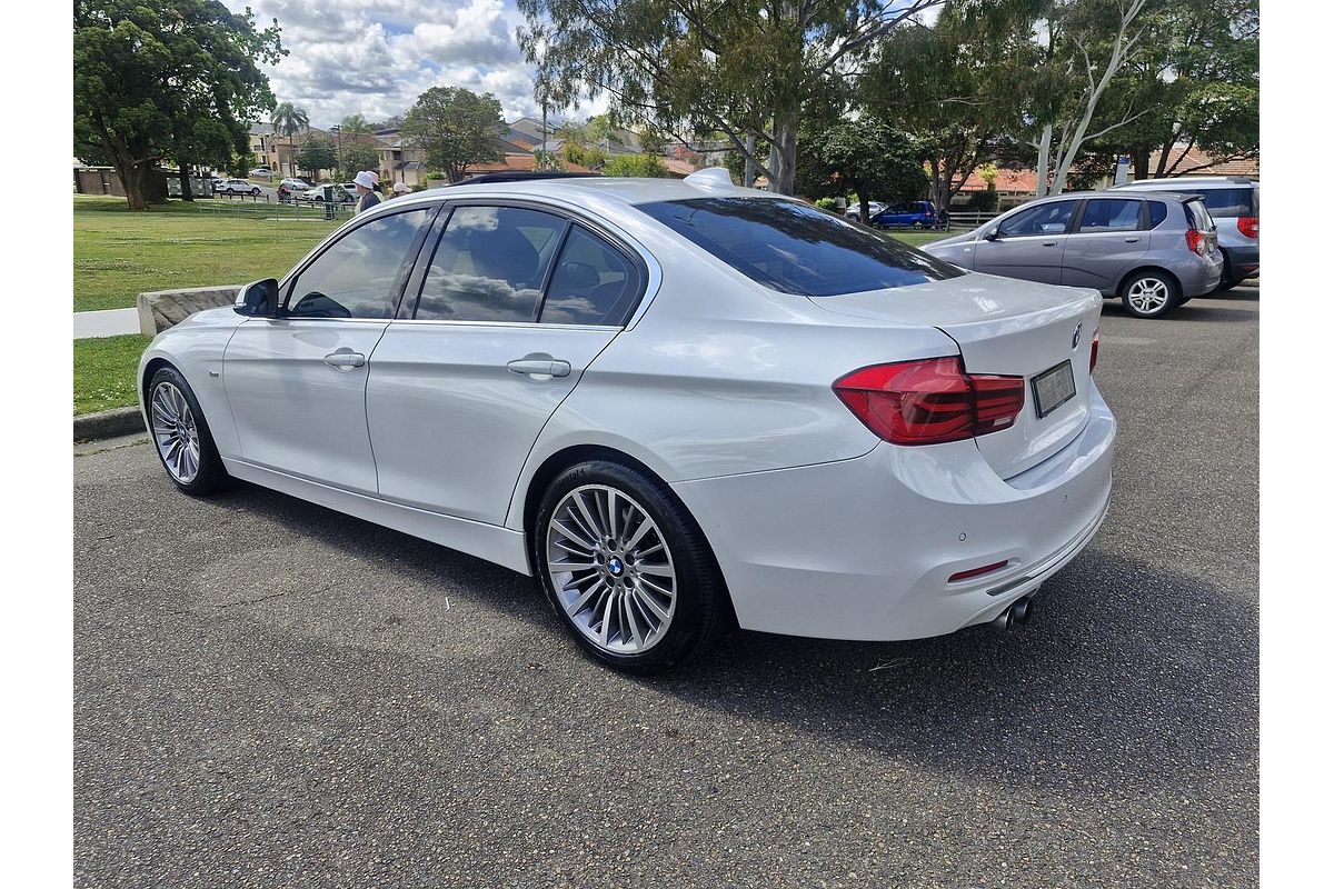 2016 BMW 3 Series 330i Sport Line F30 LCI