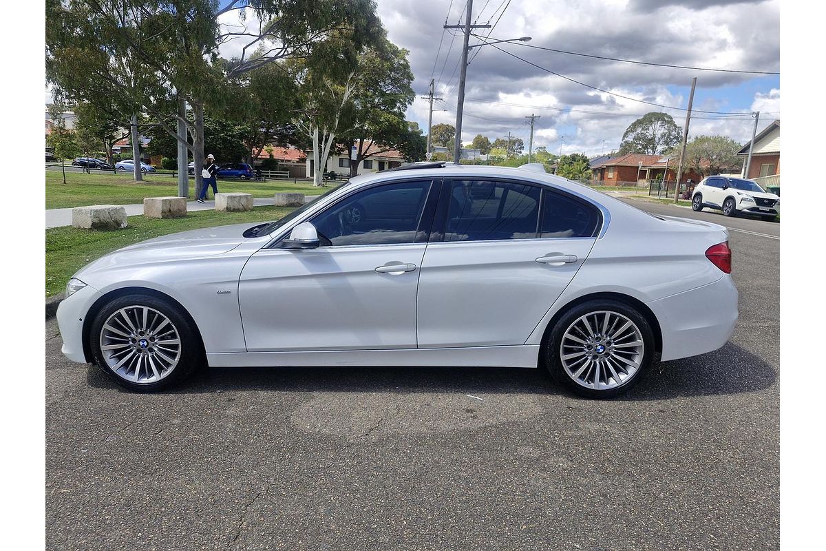 2016 BMW 3 Series 330i Sport Line F30 LCI