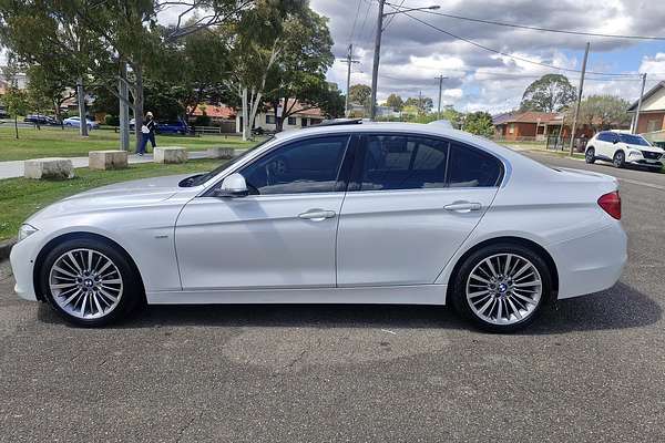 2016 BMW 3 Series 330i Sport Line F30 LCI