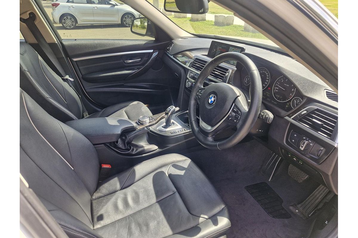 2016 BMW 3 Series 330i Sport Line F30 LCI