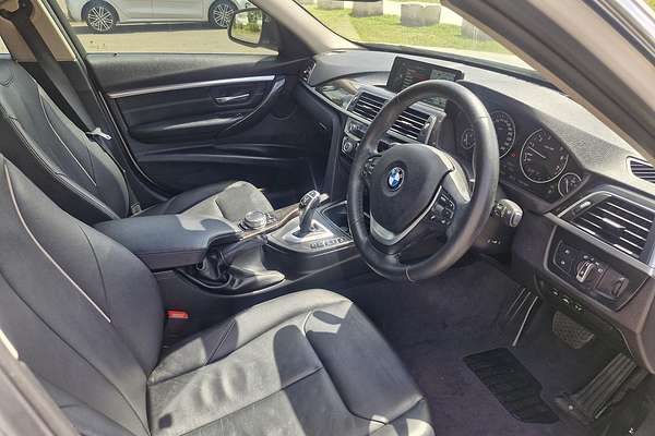 2016 BMW 3 Series 330i Sport Line F30 LCI