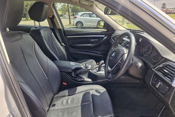 2016 BMW 3 Series 330i Sport Line F30 LCI