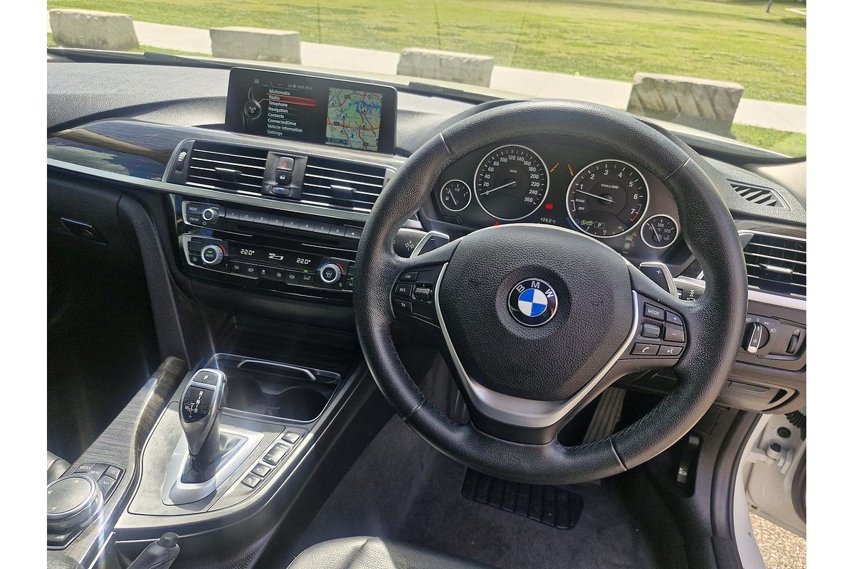 2016 BMW 3 Series 330i Sport Line F30 LCI