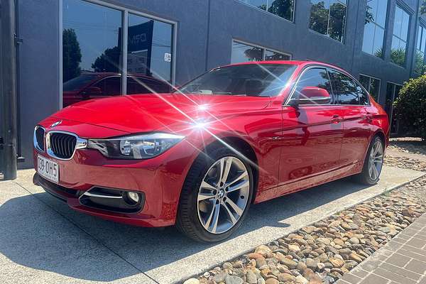 2013 BMW 3 Series 318d F30