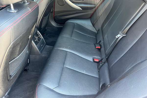 2013 BMW 3 Series 318d F30