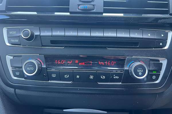 2013 BMW 3 Series 318d F30