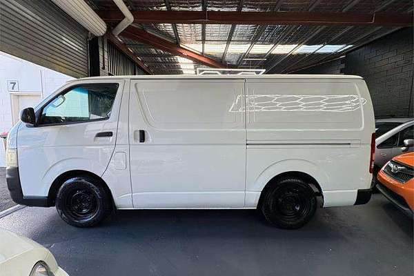 2007 Toyota Hiace  TRH201R LWB