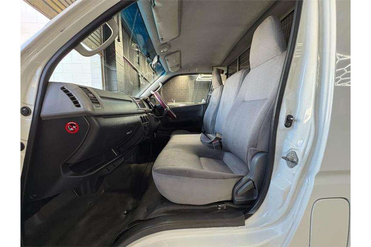 2007 Toyota Hiace  TRH201R LWB