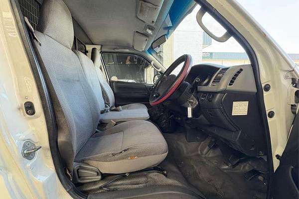 2007 Toyota Hiace  TRH201R LWB