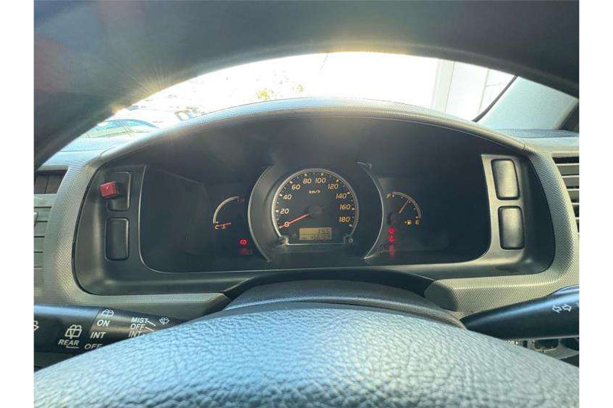2007 Toyota Hiace  TRH201R LWB