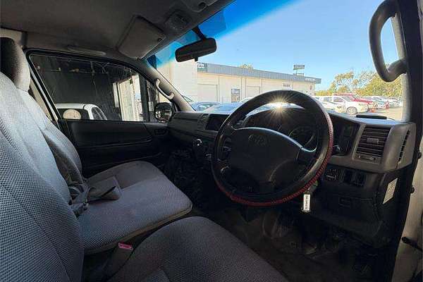 2007 Toyota Hiace  TRH201R LWB