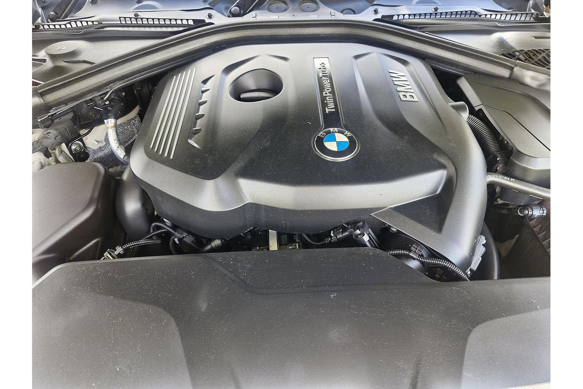 2016 BMW 3 Series 330i Sport Line F30 LCI