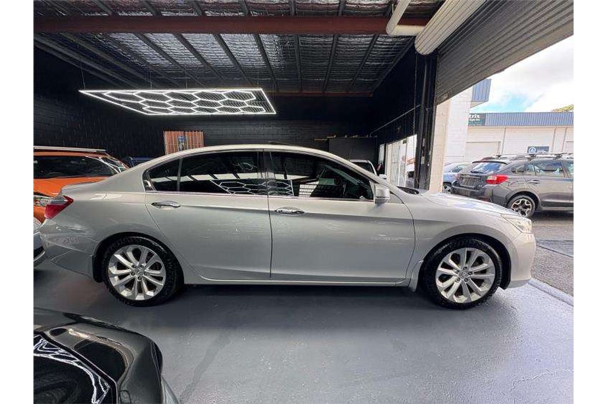 2013 Honda Accord VTi-L 9th Gen