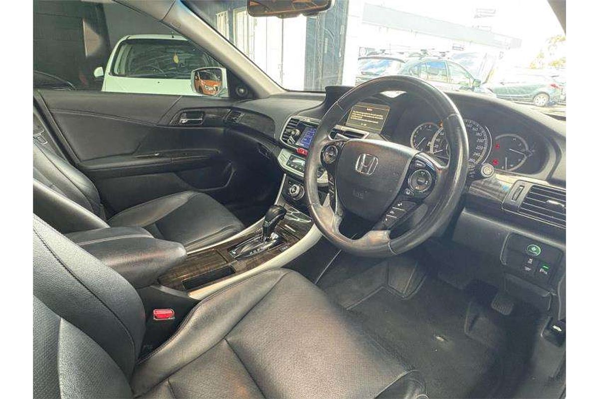 2013 Honda Accord VTi-L 9th Gen