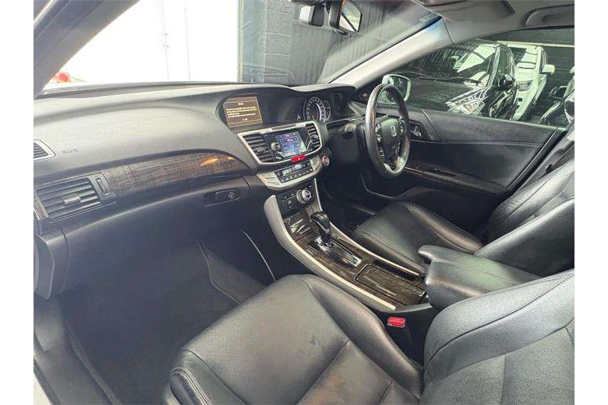 2013 Honda Accord VTi-L 9th Gen