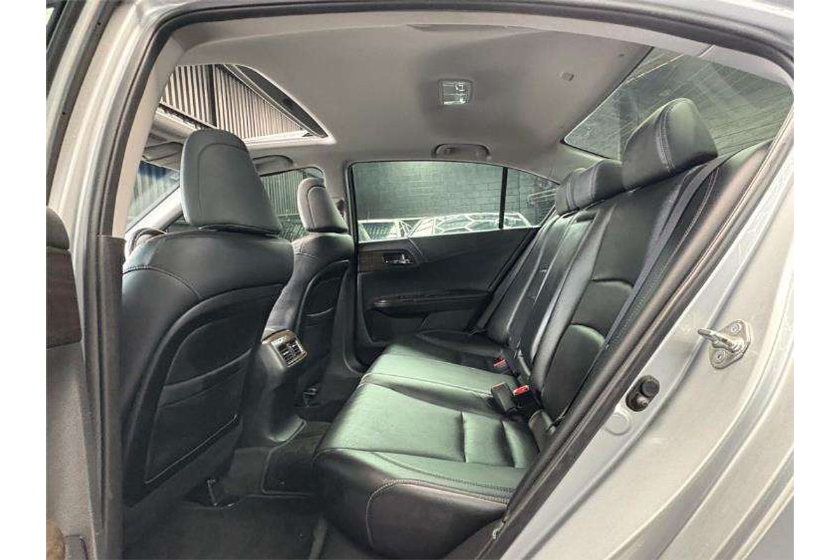 2013 Honda Accord VTi-L 9th Gen