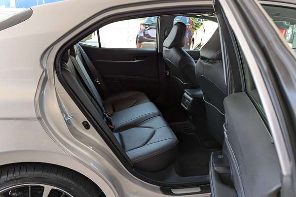 2020 Toyota Camry SX ASV70R
