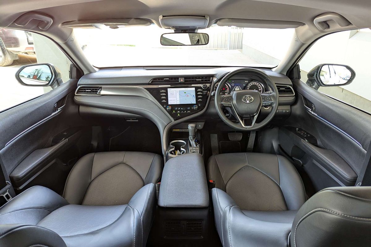 2020 Toyota Camry SX ASV70R