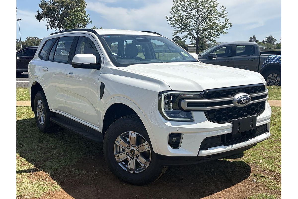 2025 Ford Everest Ambiente 2.0L
